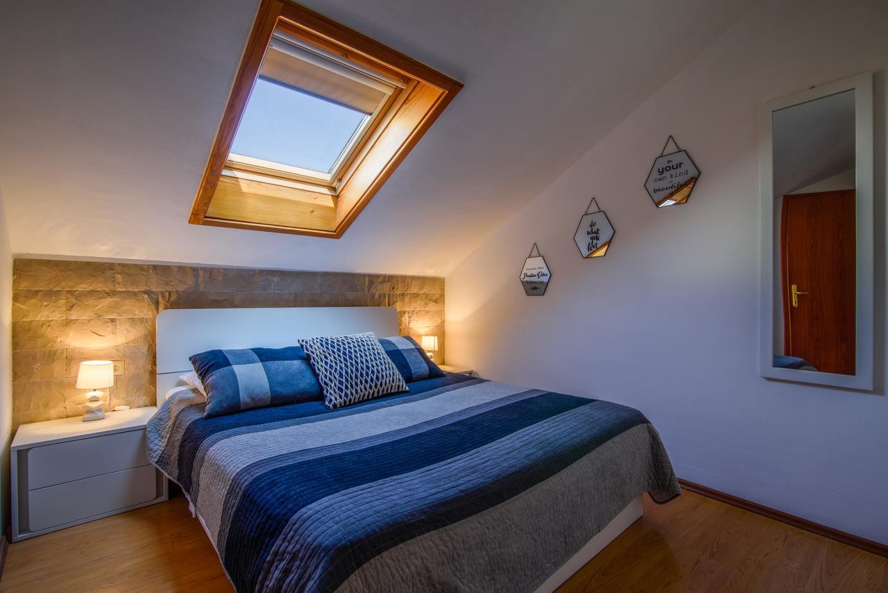 Villa Jidro Trogir Eksteriør bilde