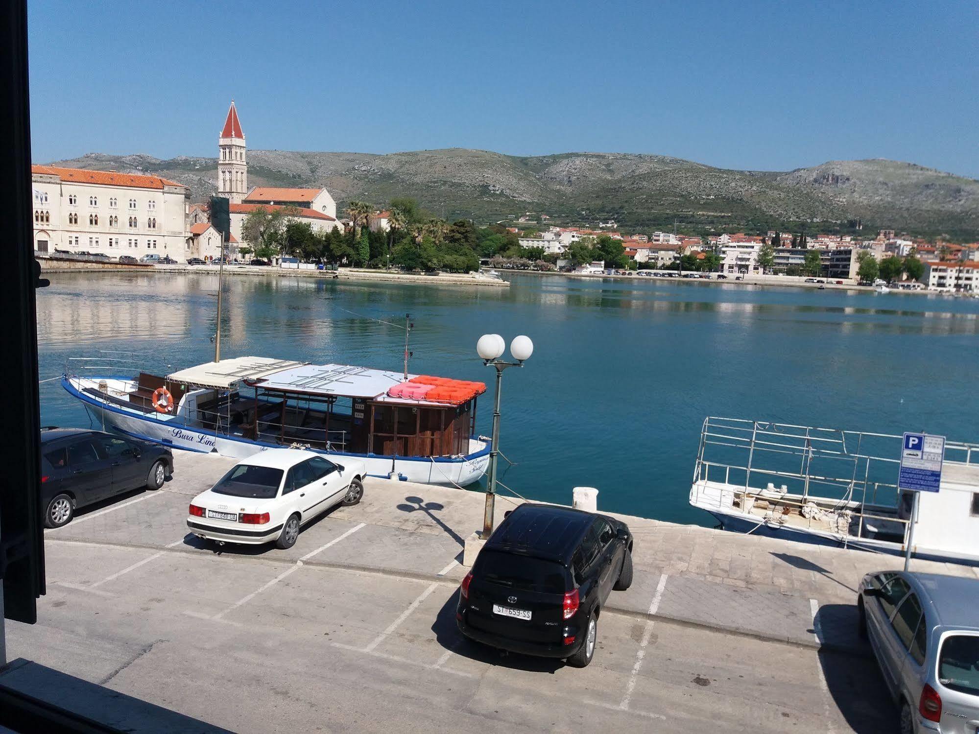 Villa Jidro Trogir Eksteriør bilde