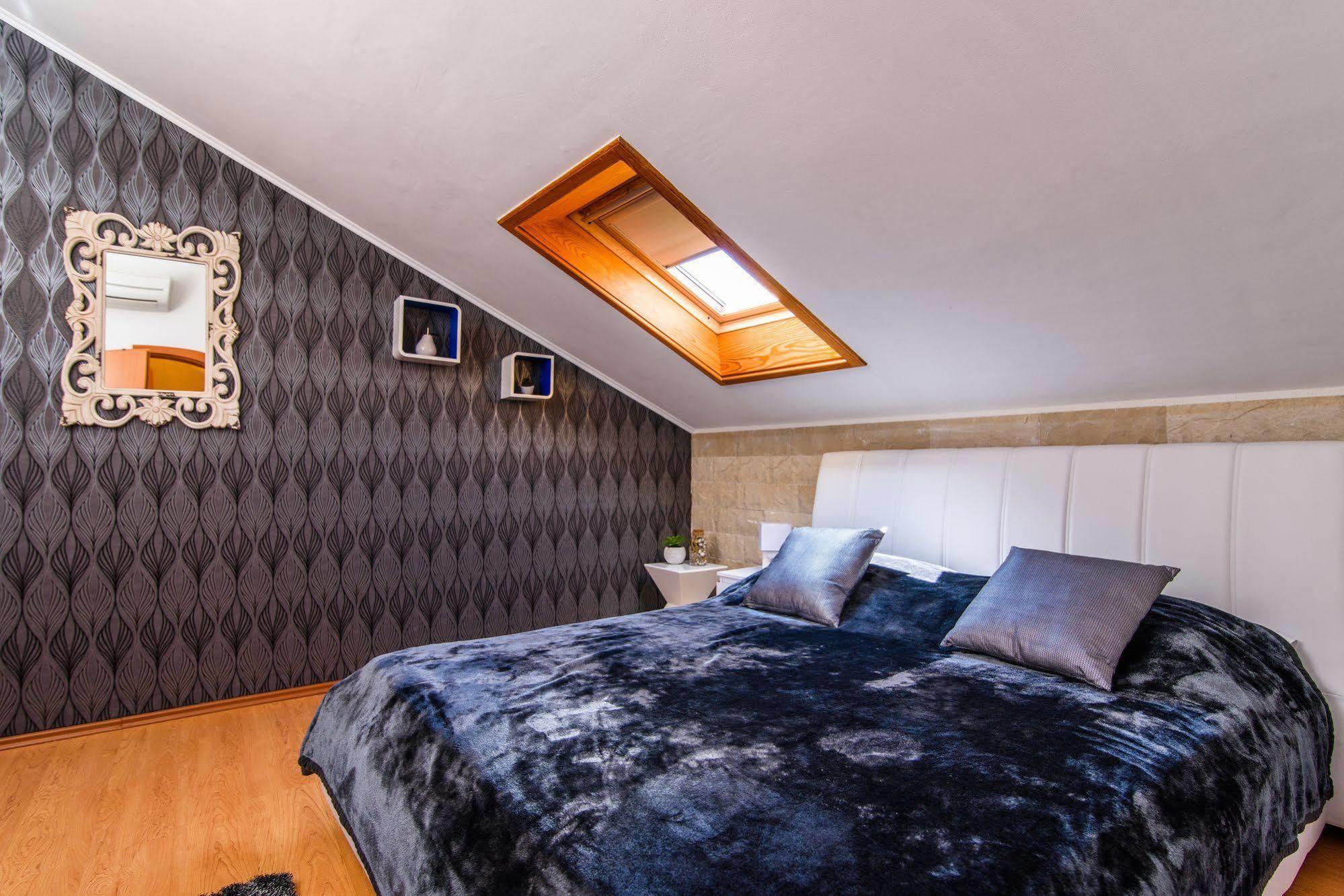 Villa Jidro Trogir Eksteriør bilde